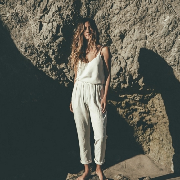 OZMA Pants - OZMA • Pleated Drape Pant